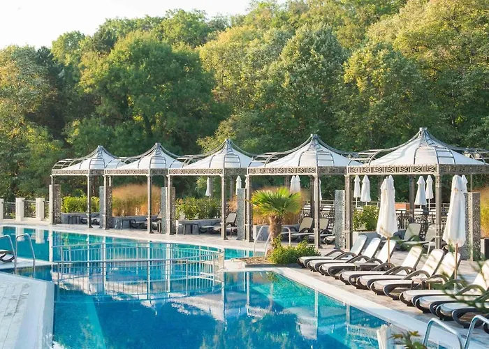 호텔 Marina White Sands